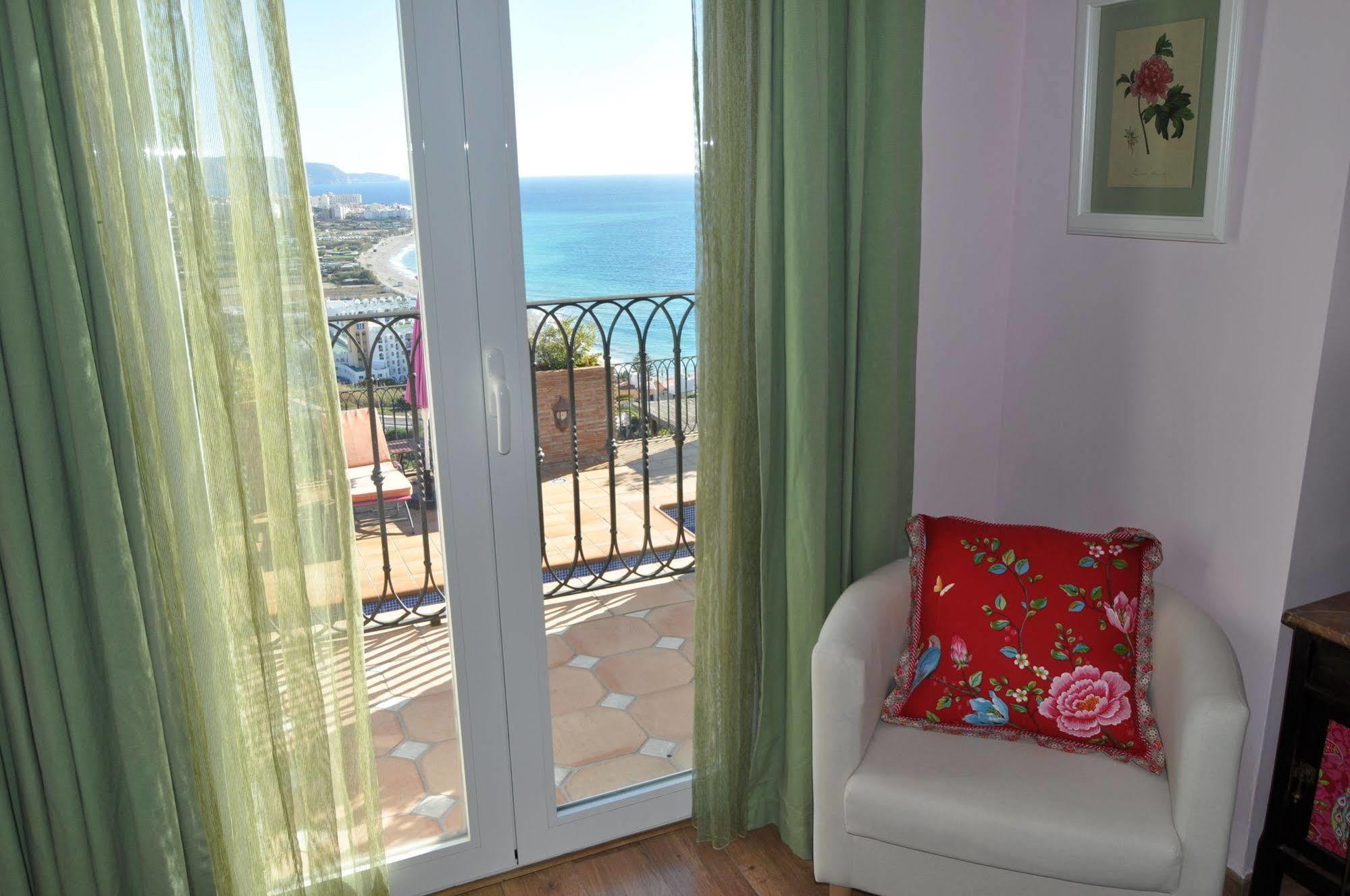 Pensionat Welcome Luxury 3*